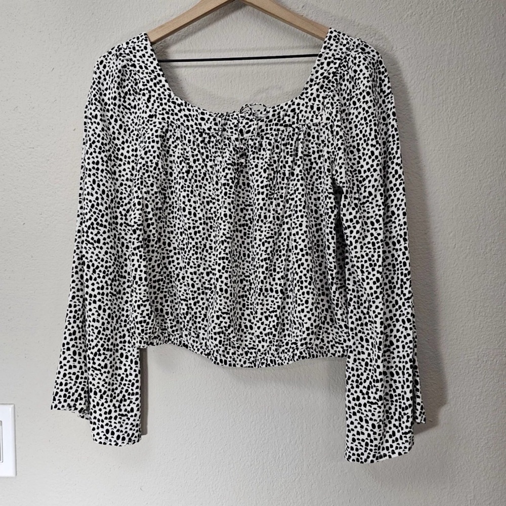 Express‎ - Dalmatian Dot Blouse